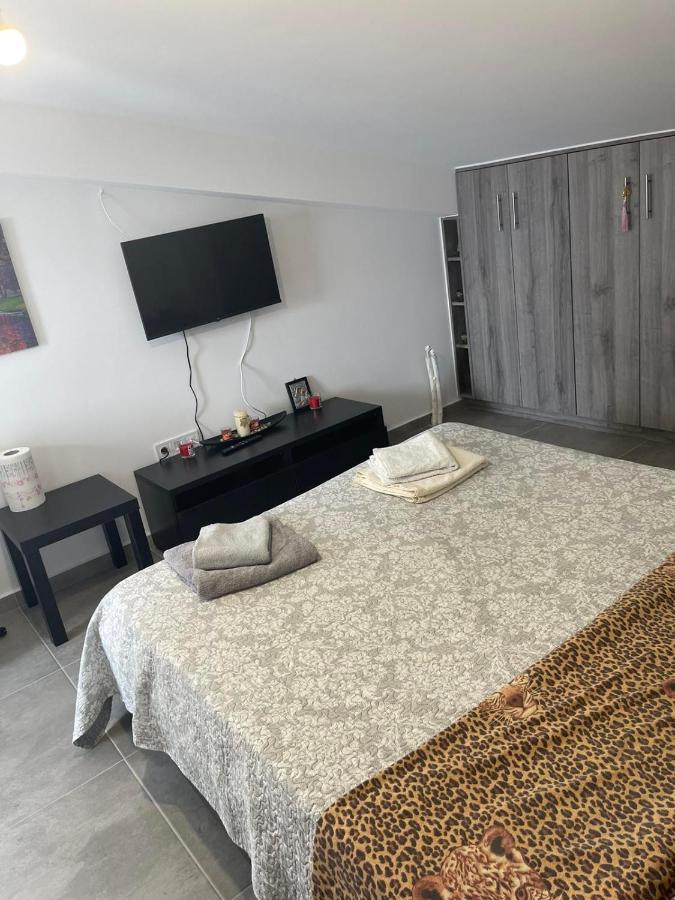 Airport View Apartments أرتيميدا المظهر الخارجي الصورة